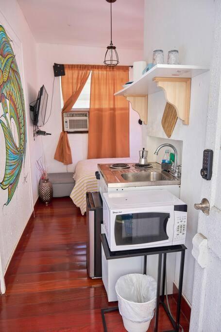 דירות Migue'S Tiny Miami Alcove מראה חיצוני תמונה